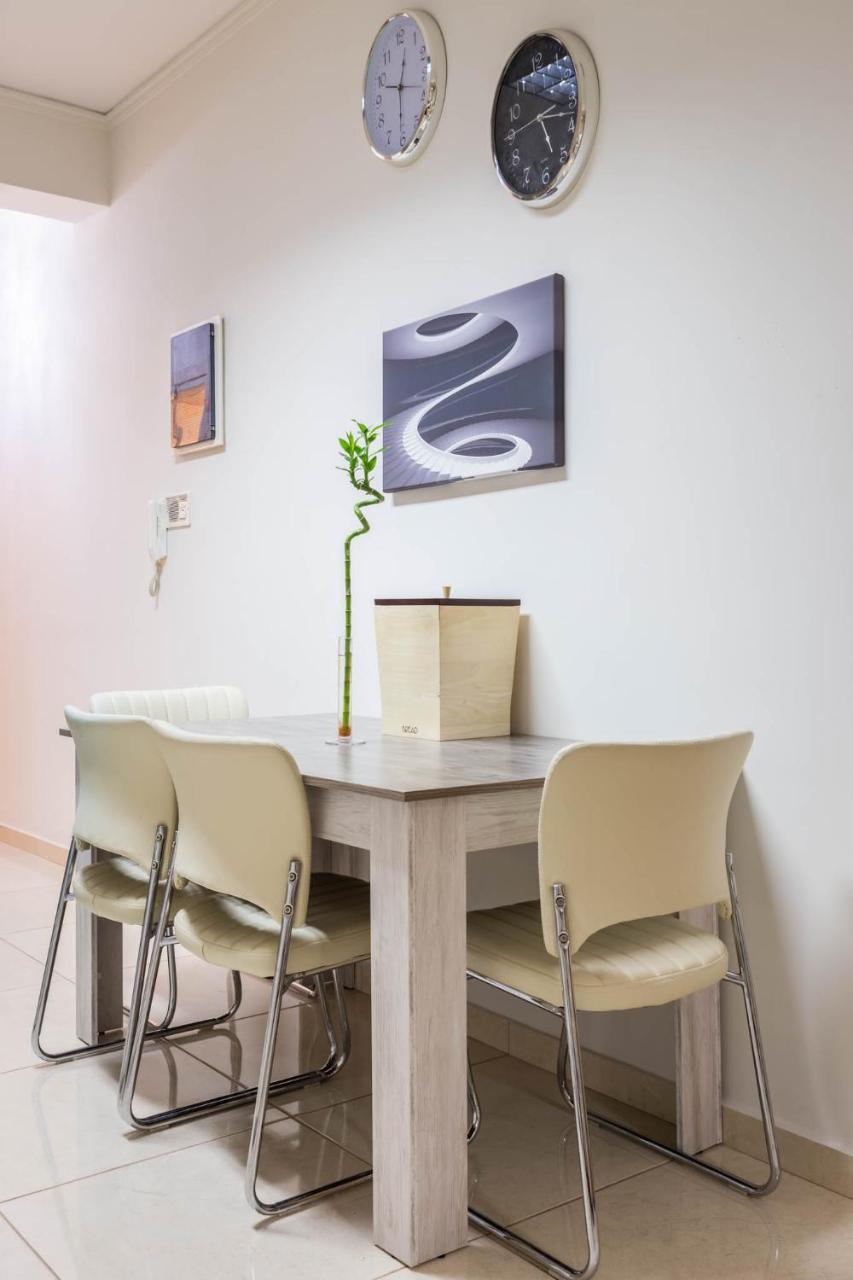 Adorable Flat For 4 Ppl In Kolonaki Appartamento Atene Esterno foto