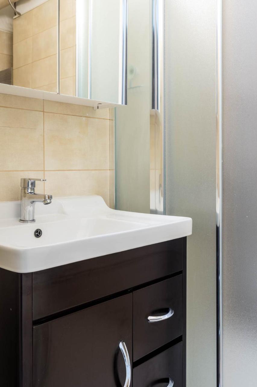 Adorable Flat For 4 Ppl In Kolonaki Appartamento Atene Esterno foto